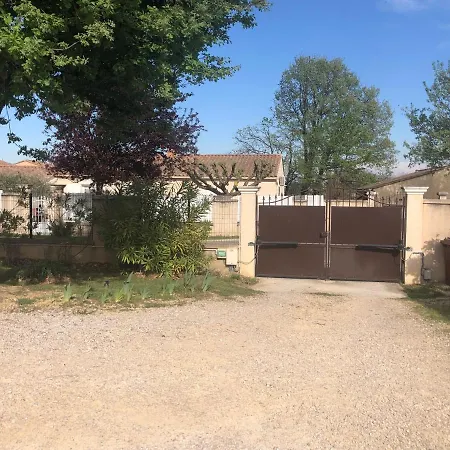 Villa Villa 5 Personnes Avec Piscine Gaujac (Gard)